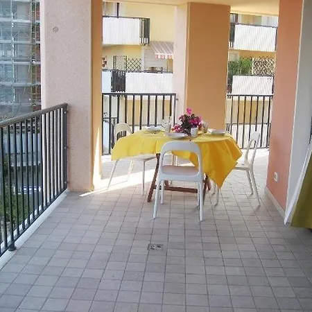 Olimpia Апартаменты *